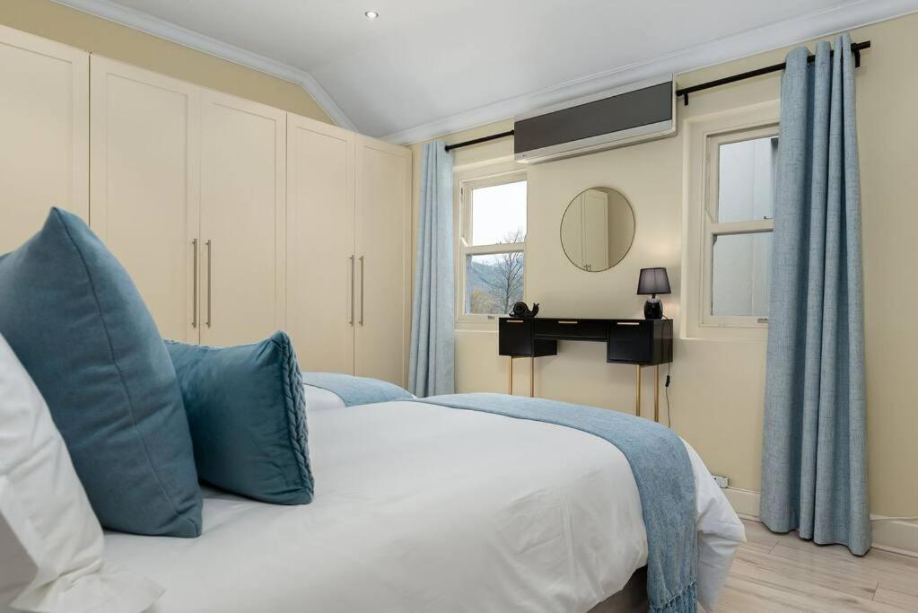 The Tram Home Stay Franschhoek Dış mekan fotoğraf