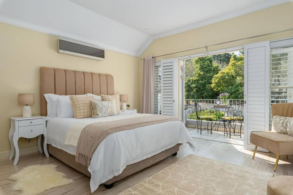 The Tram Home Stay Franschhoek Dış mekan fotoğraf