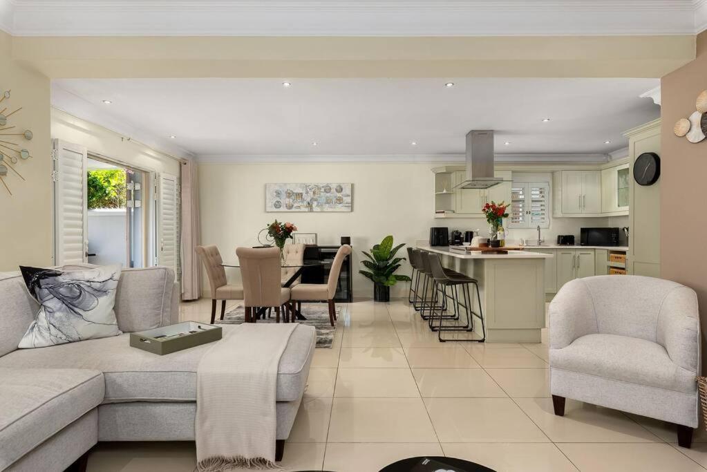 The Tram Home Stay Franschhoek Dış mekan fotoğraf
